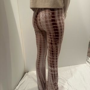 Pull on pants size med. Used